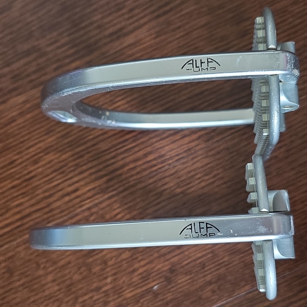 Alfa jump stirrups - Flat base - Picture 8 of 15